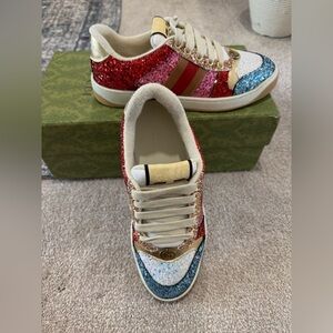 GG sparkle skater sneaker